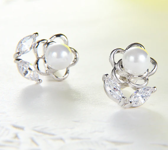 Hot sale stud earrings nice silver jewelry 925 sterling earrings Supplier China