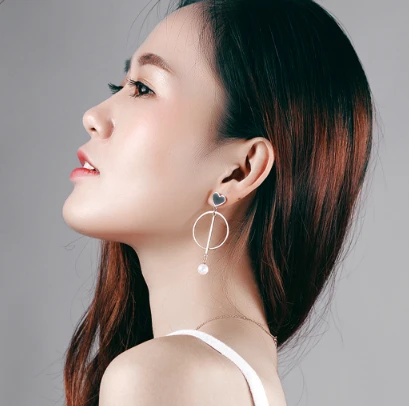 Latest Fashion Jewelry Designs Stainless Steel Pearl Hoop Earring Manufacturer in China