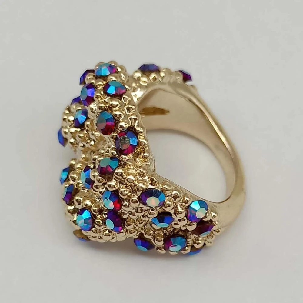 Latest gold Fashion jewelry Women Lady's Big gold rings Engagement ring Birthday Anniversary Gifts for Women Mom Wife