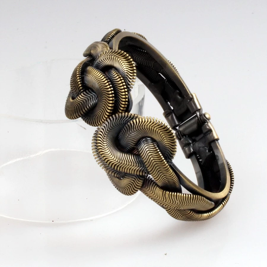 China Lucky Jewelry Großhandel New Fashion Green Bronze palted Brass Bangles Armbänder für Womens Hersteller