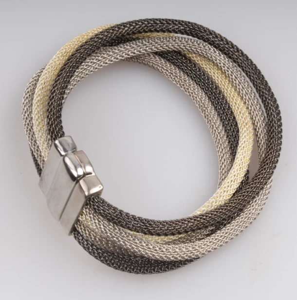 China Manufacturer Wholesale Bracelet World  Alloy Multilayer Leather Bracelet for Men as Gift Hersteller