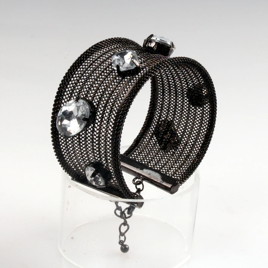 صافي سلسله مجوهرات الأزياء النسائية أساور وأساور الأسود مطلي الرمال الحديدية الحزام الصافي أساور