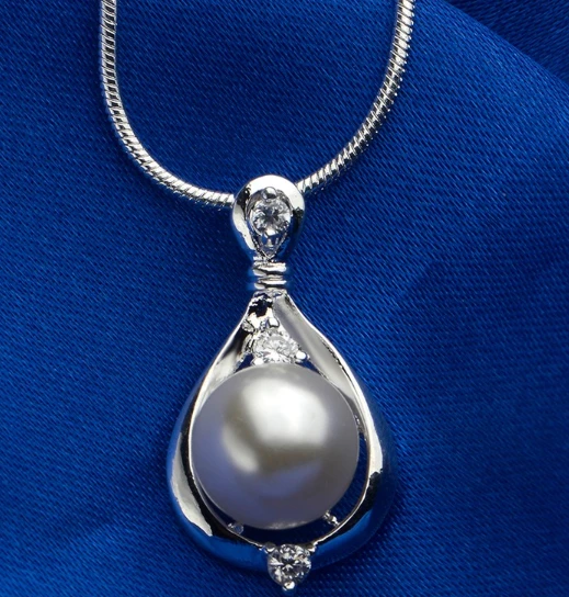 New Design Pearl Necklace Simple Water-Drop Rhinestone Single Pearl Natural Pearl Necklace Wholesale