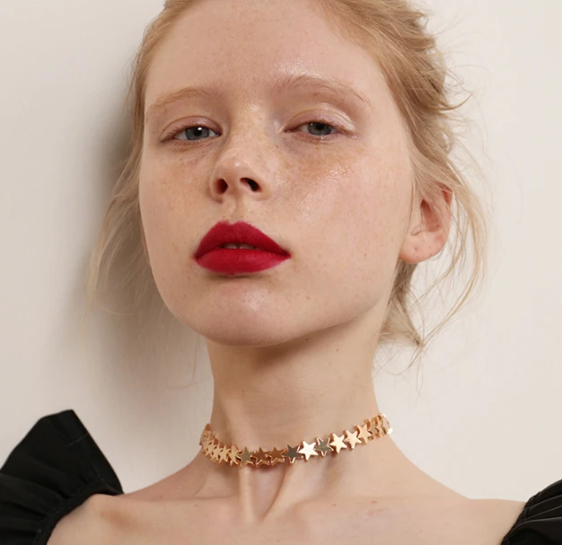 Personalized Eco Friendly Zinc Alloy Star Short Necklace Manufacturer in China