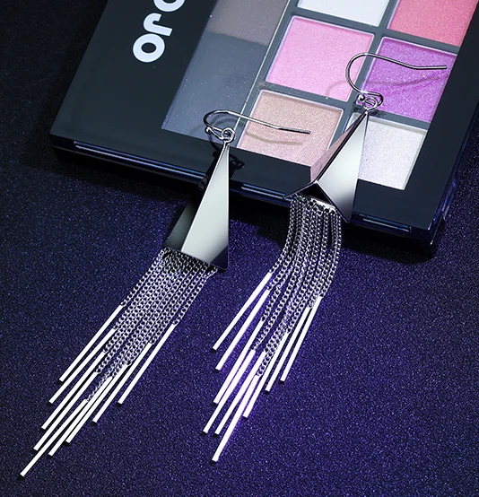 Professional High Polish 18K Gold Plating Long Tassels Earrings Manufacturer in China