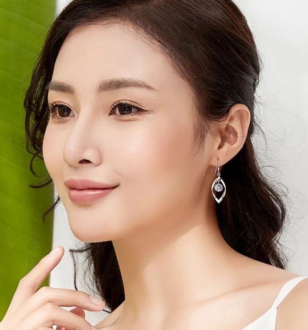 Professional Supplier Sterling Silver Long Stud Earring Factory in China