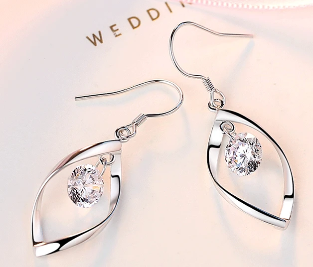 Professional Supplier Sterling Silver Long Stud Earring Factory in China