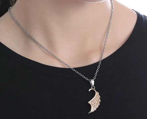 Simple Gold Silver Angel Wings Jewelry Imitation Stainless Steel Alloy Lover Gifts Couple Choker Necklace Manufacturer