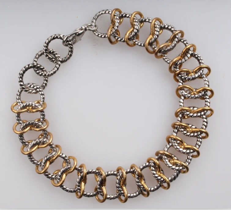 Unique Women Bracelets Style Alloy Bracelet Ladies Fancy Accessories Crystal Bracelets Online