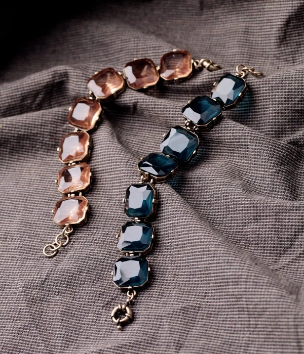 Wholesale Women Accessories Square Crystal Bracelets Birthday Anniversary Gifts for Women Mom Wife