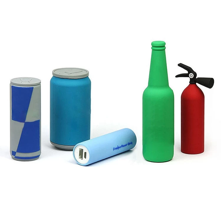 Chiny Personalized Mini Cartoon PVC Mobile Charger Powerbank Bottle producent