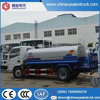 4x2 water carrying vehicle in 6000 liters water sprinkler vehicles