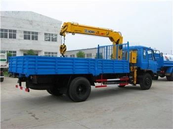 6 Tons Hydraulic Pickup crane with truck supplier in china