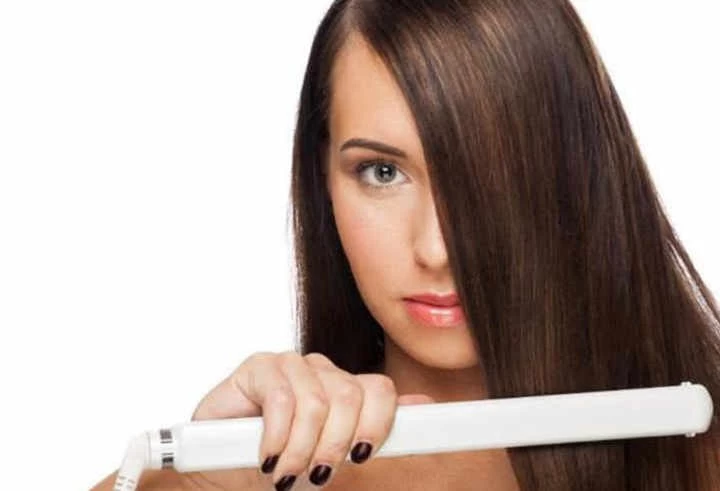 Flat iron outlet for keratin treatment