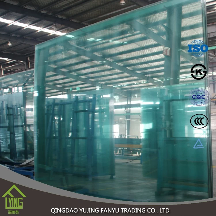 China China fabriek aangepast formaat 2mm tot 19mm duidelijk floatglas met CE en ISO fabrikant