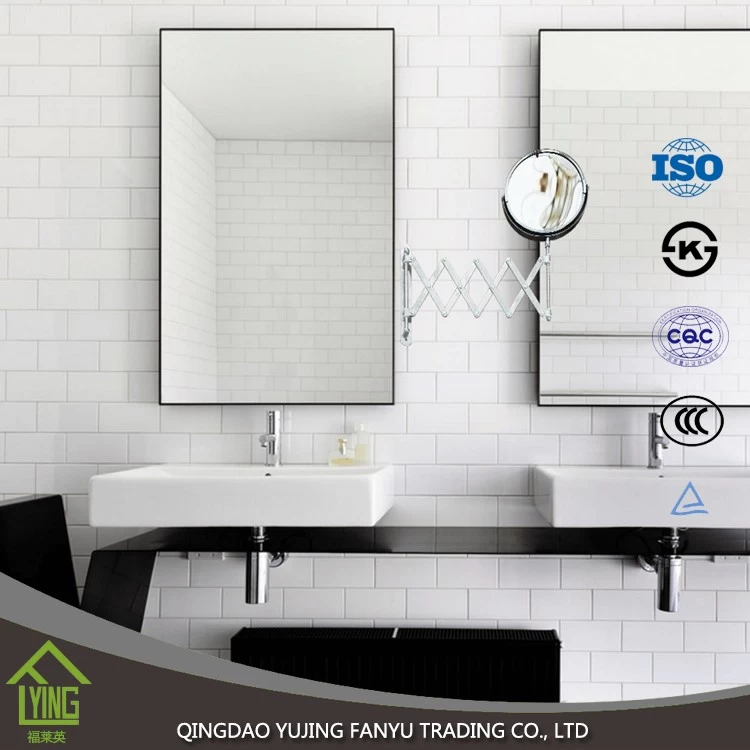 China Nieuwe modieuze en klassieke badkamer spiegel badkamerspiegel gemaakt in China fabrikant