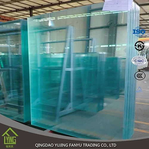 Cina Wholesale float flat edge polished 10mm 12mm clear glass sheet with customers design produttore