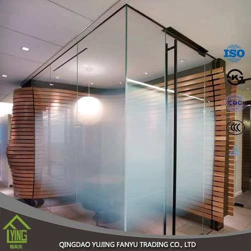 porcelana Wholesale top quality building tempered glass price/ customized tempered glass fabricante
