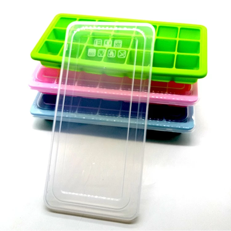 FDA a approuvé le mini plateau de cube de glace de silicone de cavité de 21 cavités avec le couvercle