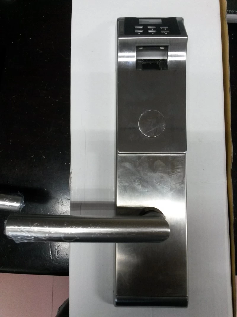 porcelana Cerradura de cerradura sin llave china, empresa de asistencia de tiempo de impresión de dedo fabricante