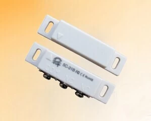 China Sensor de interruptor de porta magnética para janela e porta de montagem em superfície PY-CB31 fabricante