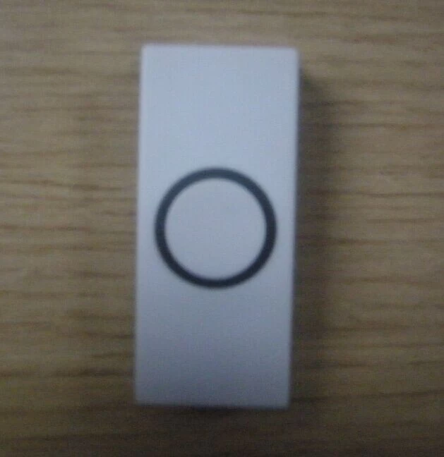 porcelana Botón plástico ligero, con el brillo de botón de salida de la puerta de color PY-DB8 fabricante