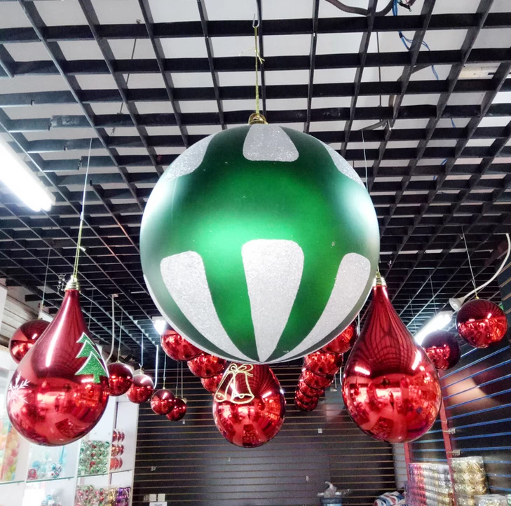 China 400mm Shatterproof Printed Christmas Plastic Ball fabrikant
