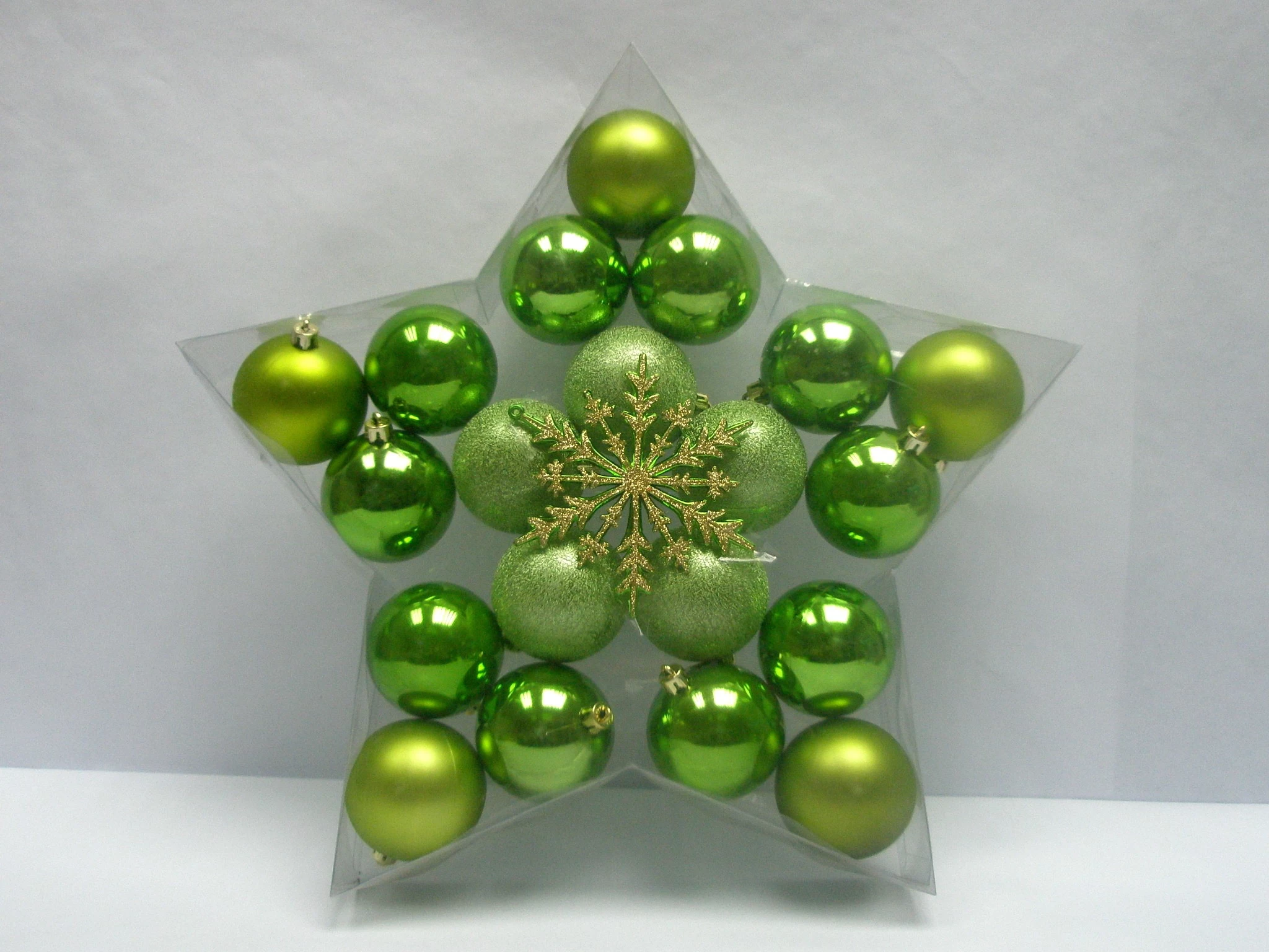 porcelana Bola de Navidad plástico atractivo de calidad superior fabricante