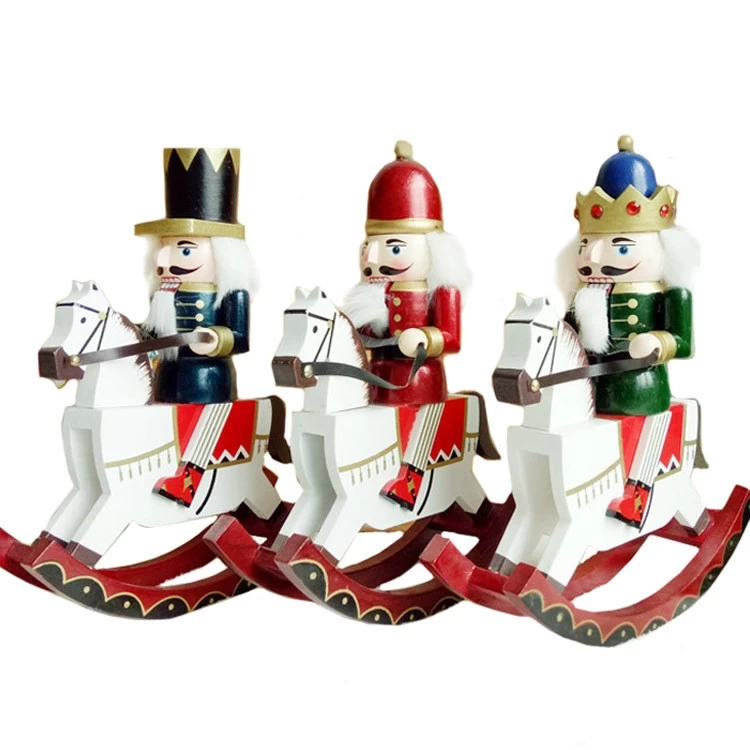 China Christmas supplies wooden soldier tabletop decoration ornaments Sets 30cm rocking horse Nutcracker fabricante