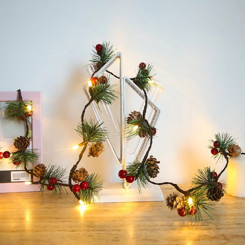 China Creative decorative pine needle small berry led copper lamp string christmas light pine cones fabricante