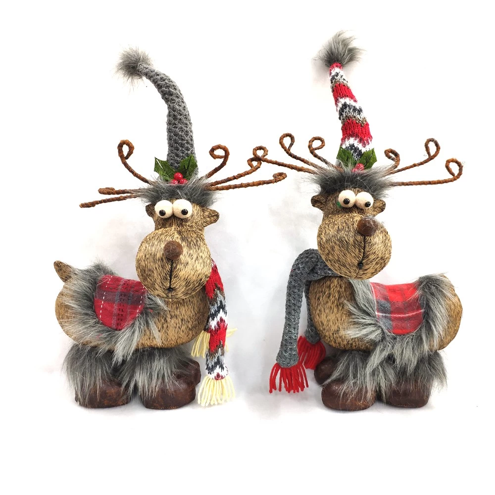 China Elk Doll Standing Moose Handmade Stuffed Plush Christmas Reindeer for Home Decor Xmas Decoration Holiday Presents fabrikant