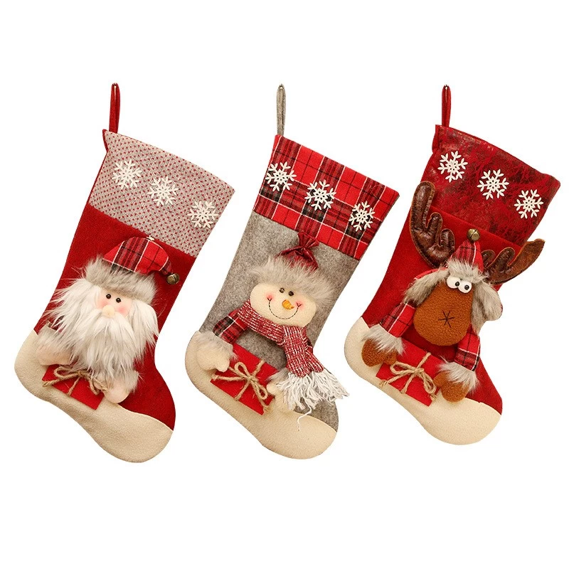 China Large plush candy gift bag santa christmas stockings for hanging decoration fabricante