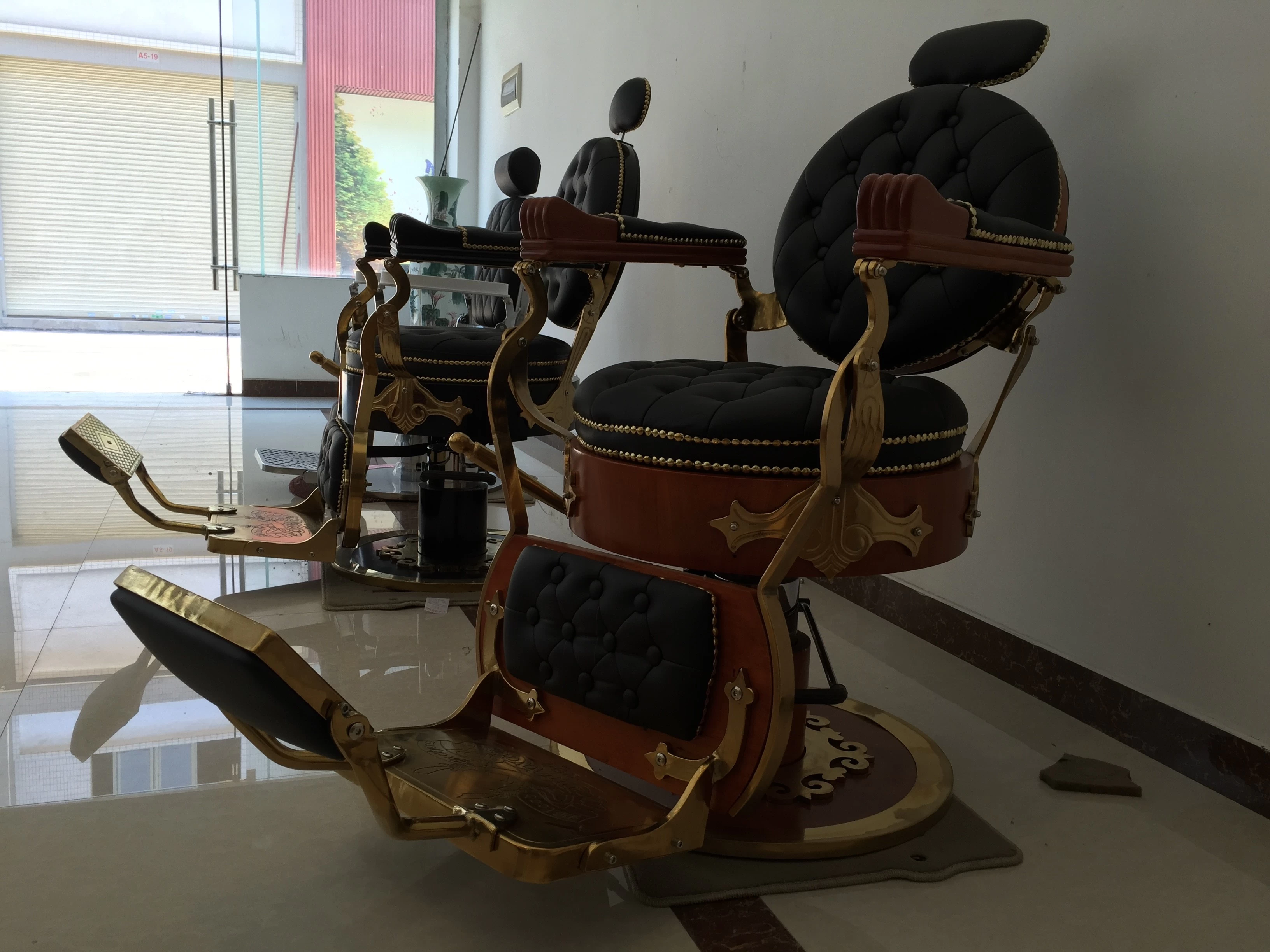 Doshower vintage barber chair for sale with old school style hairdressing chair for hair salon 
