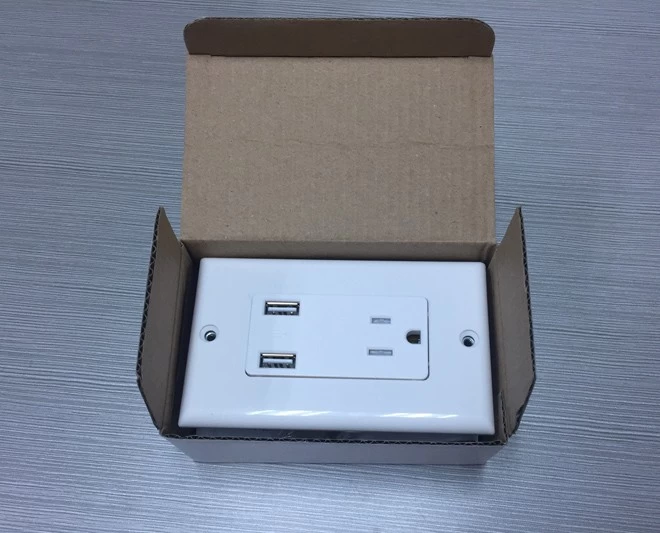 USB Wall outlet Charger