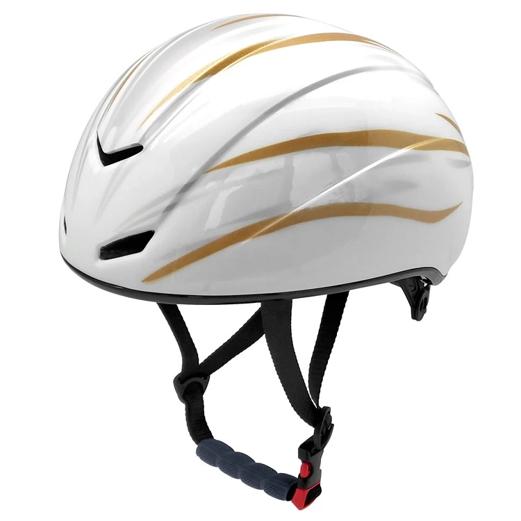Cina 2018 Nuovo design professionale casco pattinaggio Au-L003 per adulti produttore