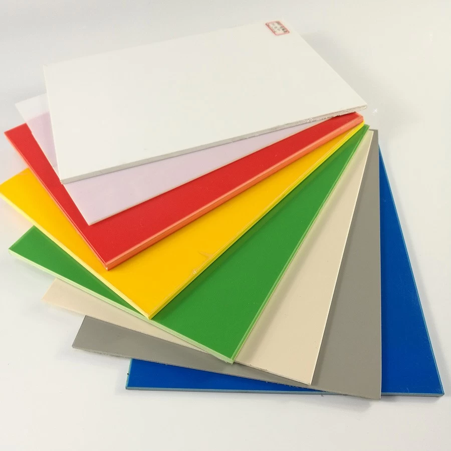 China Weißes dünnes farbiges extrudiertes Polystyren PS Plastikblatt 4x8 4x8 für Verkauf Hersteller