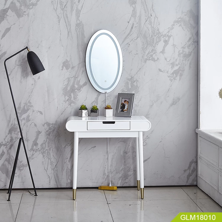 Modern Oval shape bathroom mirror with light and touch switch supply by China manufacturer