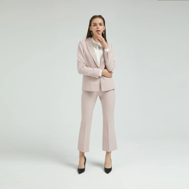 China Lady Classic Suit in Pink China Factory manufacturer