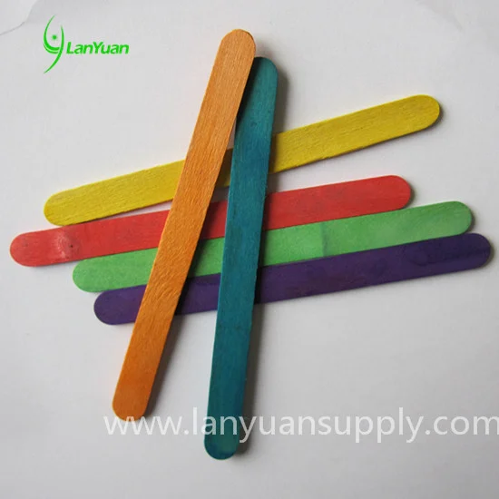 ملون خشبي الحرفية عصا