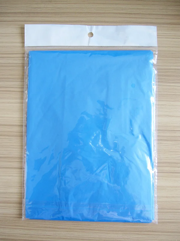 Desechable azul PEVA Poncho con capucha Ropa Con La Cadena