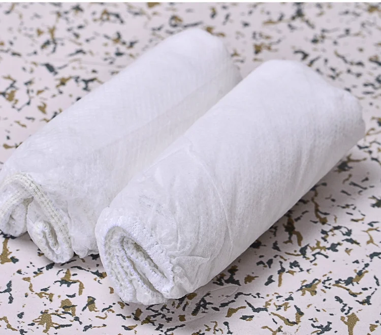 الملابس الداخلية للتصرف في أحجام مختلفة