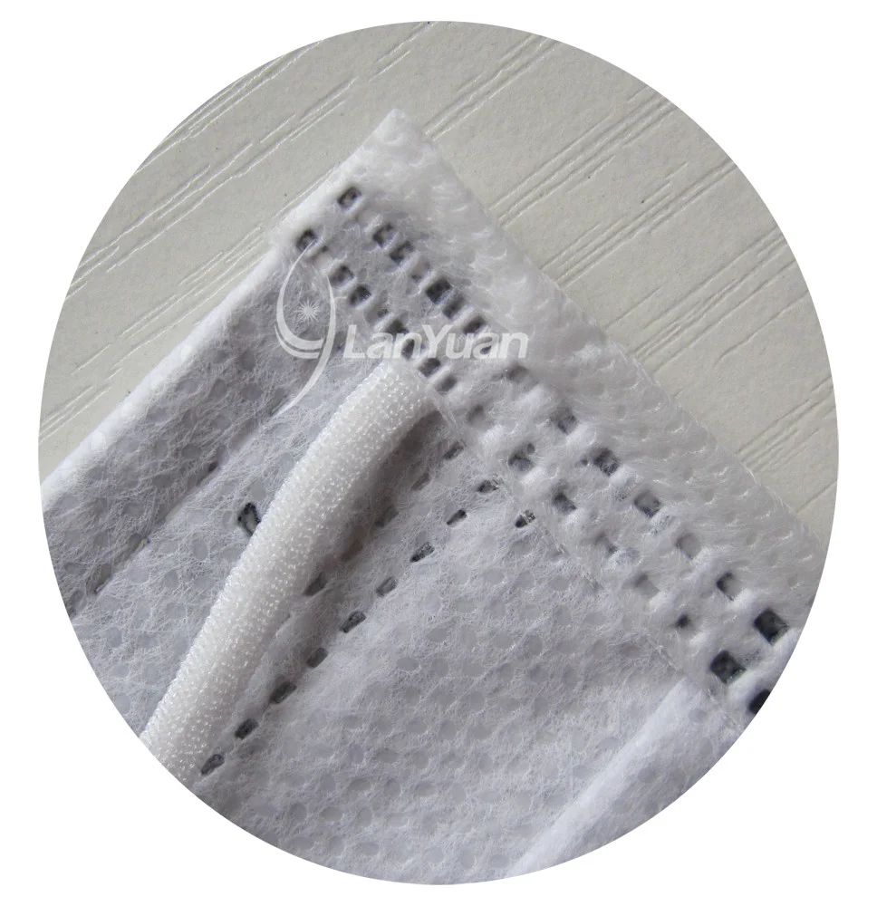 واحدة من قطعة حزمة أبيض وأسود صغير تم الفحص نمط قناع الوجه