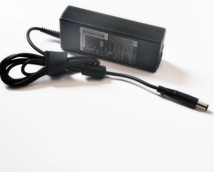 Laptop AC Adapter for HP 19V 4.74A 90W 5.5x2.5mm black