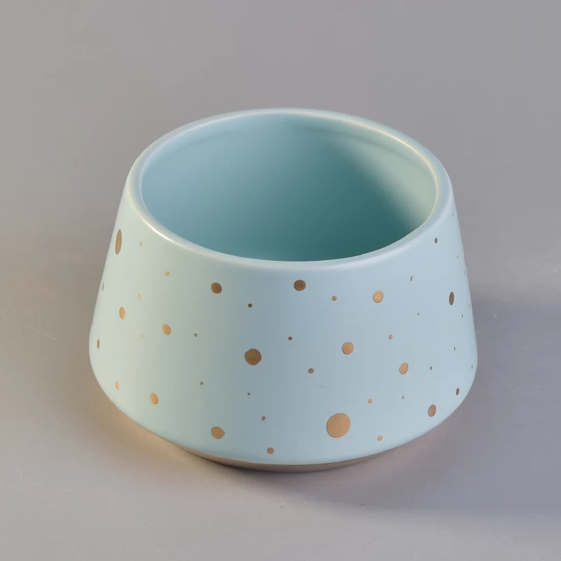 Novel design blue ceramic candle holder with gold painted
