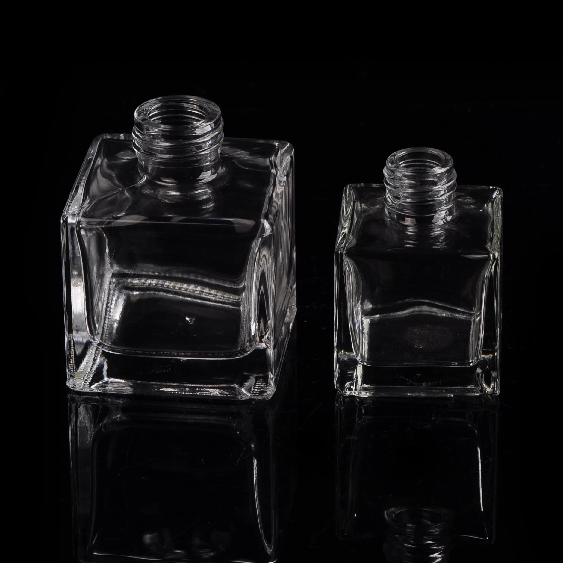 Square clear glass perfume bottle with screw top