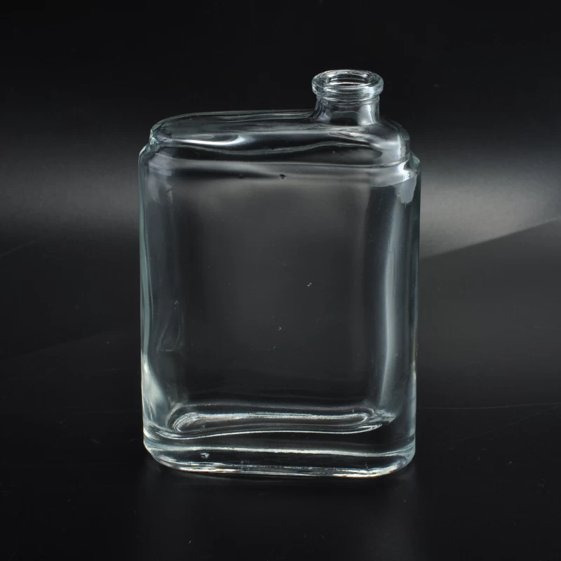 China Manufacturer OEM Crystal Cosmetic Container Glass Perfume Bottles
