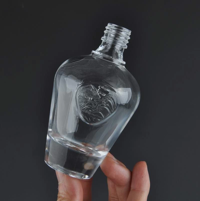 China Whose Sale Crystal Empty Glass Perfume Bottle 100ml