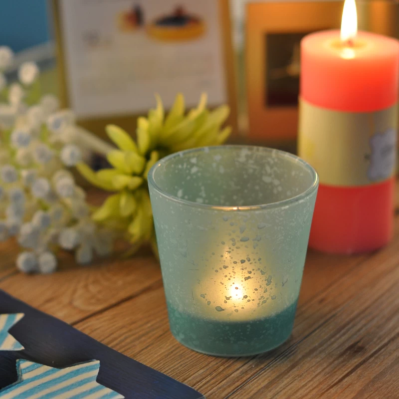 White spot glass candle holder