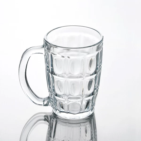 beer glass with handle