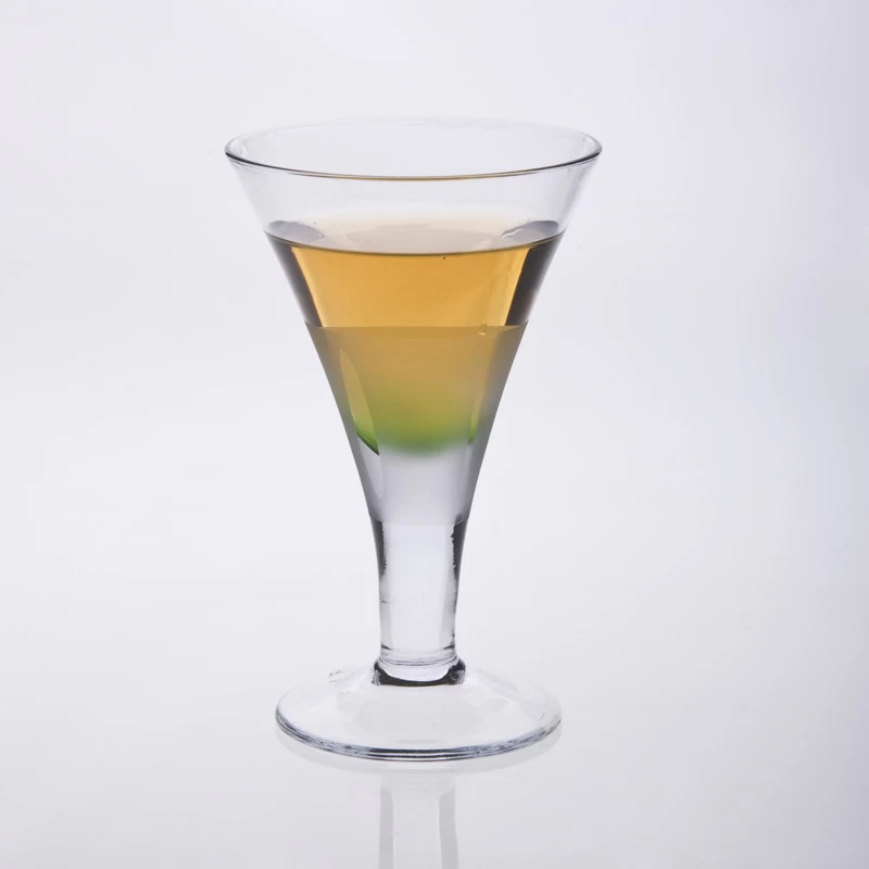 martini glasses type, martini glass